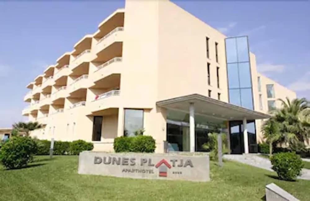 Aparthotel Dunes Platja Can Picafort  Exterior photo