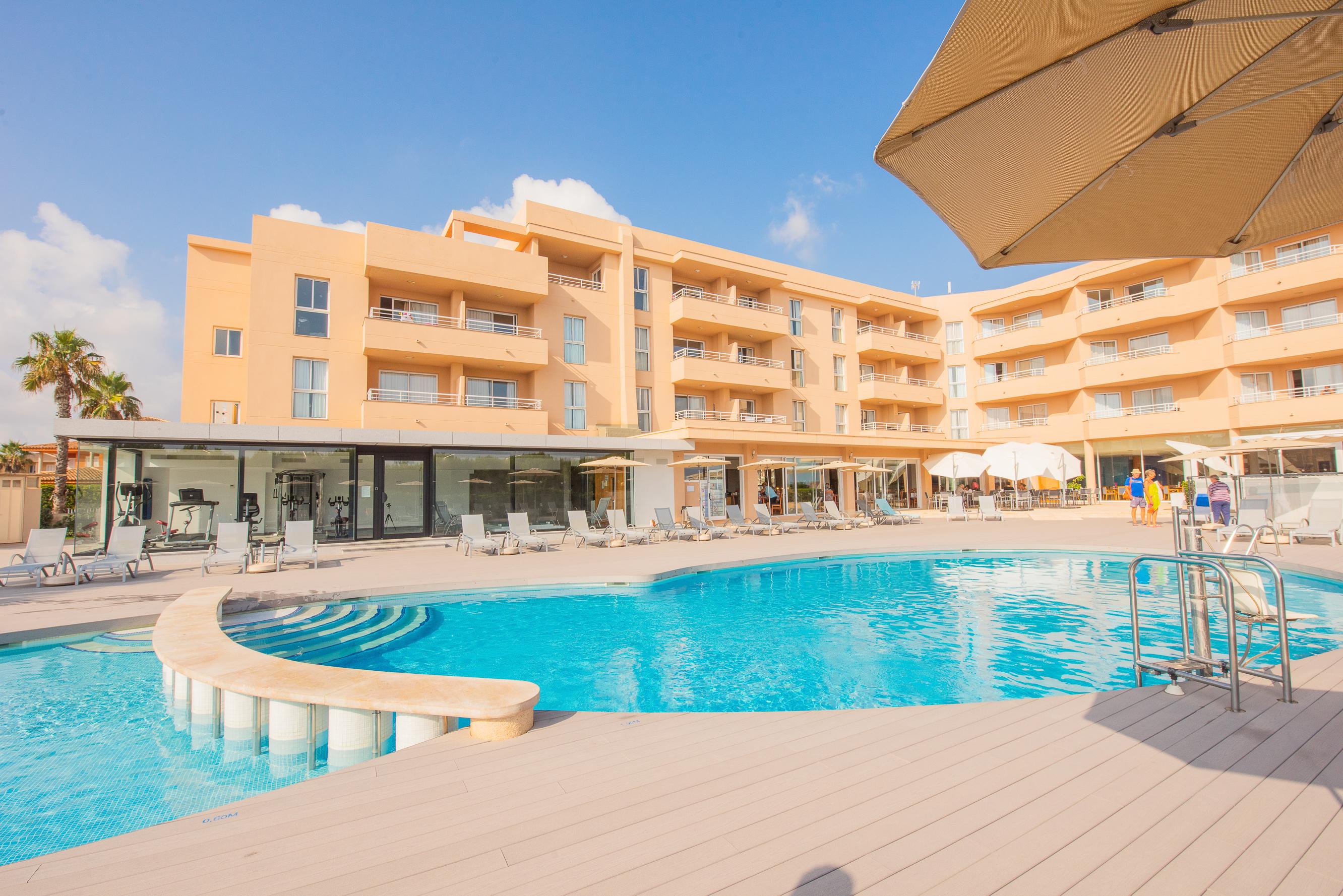 Aparthotel Dunes Platja Can Picafort  Exterior photo